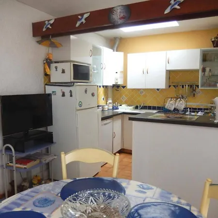Pavillon Climatise, Proche Plage, 6 Couchages, Patio, Parking Prive, - Fr-1-229c-382 *